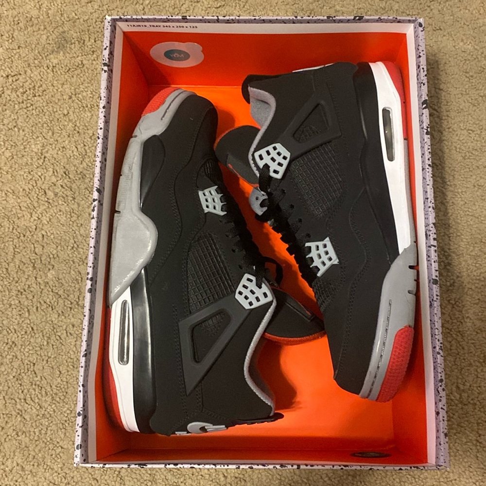 2019 Air Jordan 4 Retro OG ‘Bred’ (Bred 4s Size 10)